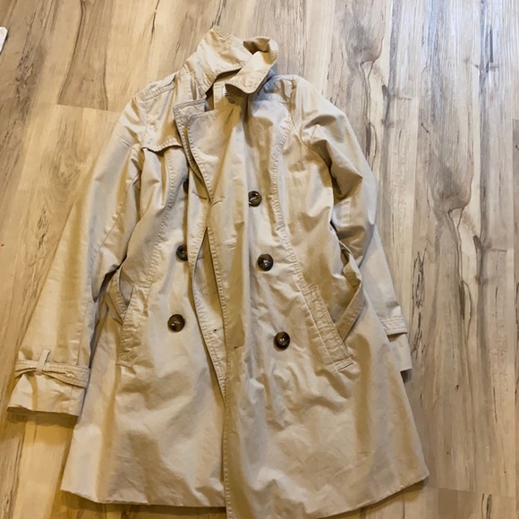 Belted trench coat - Picture 1 of 3